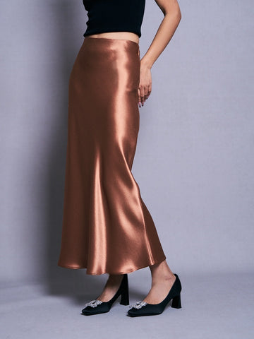 Japanese Triacetate Satin A-Line Skirt – Elegant Drape with Diagonal Cut
