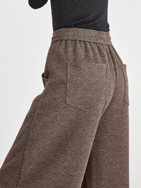 Women's Mocha Brown Wool Sweatpants – Thick Winter Old-Money Style Curved-Leg Athletic Trousers