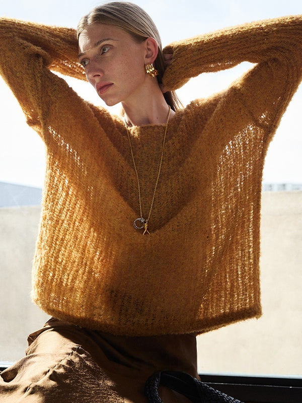 Soft Fufu Marshmallow Alpaca Knit – Luxury Slim-Fit Boat-Neck Peruvian Wool