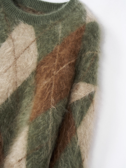 Brushed Cashmere Diamond-Pattern Crewneck Sweater for Women | Soft Long-Sleeve Knit in British-Inspired Style