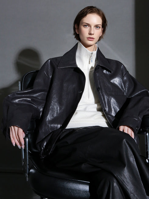 Motorcycle Style Leather Jacket for Women – Bold Lambskin Leather with Notched Collar, Chic and Gender-Neutral Outerwear