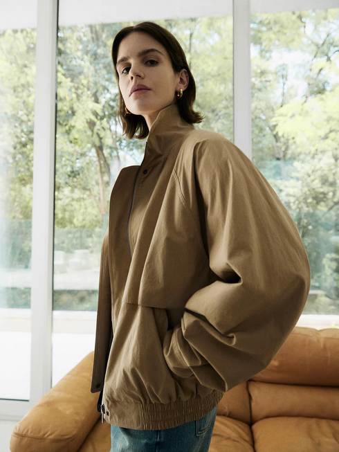 752c6678-67bf-4ac9-94f8-33639613c7bb