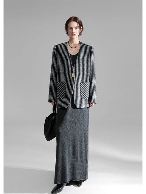 Nordic Striped Wool Blazer for Women – Elegant V-Neck Suit Jacket with Metal Buckle and Structured Shoulders, Fall Office Wear