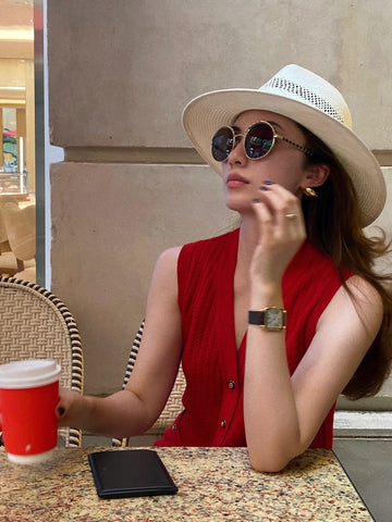 Sexy Red Knitted Vest for Women Summer High-End Cardigan Top,Slim and Exquisite Design