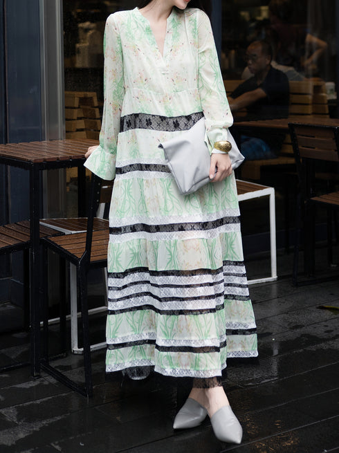 Elegant Vacation-Style Green V-Neck Lace-Panel Dress – Loose-Fit Flowing Dress for Women