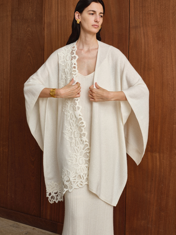Luxury Quiet-Luxury Merino Wool Cape Shawl with Latte Art Pattern – Soft Elegant Poncho Wrap