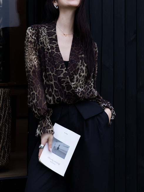 Luxury 100% Mulberry Silk Leopard Print Blouse – Designer V‑Neck Draped Silk Top for Women