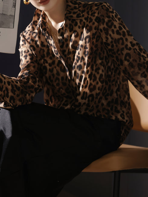 Vintage Leopard Print Silk Shirt – Relaxed Luxury Long Sleeve Blouse
