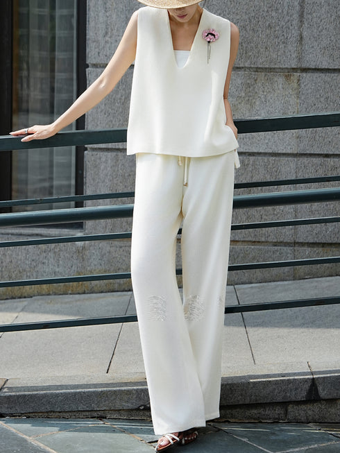 Textured Deep V-Neck Tank & Wide-Leg Pants Set – Minimalist Summer Two-Piece Lounge Suit