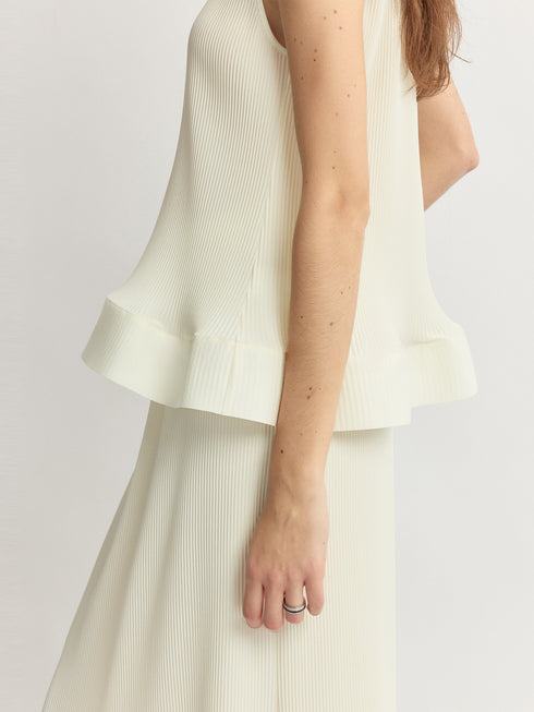 Miyake-Inspired Pleated Petal Sleeveless Top & Midi Skirt Set – Vanilla Cream Sculptural Ensemble