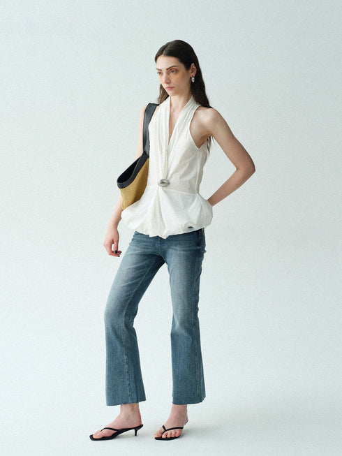 Cotton-Blend Halter Blouse with Sculptural Brooch – Irregular Knotted Waist Bubble-Hem Sleeveless Top
