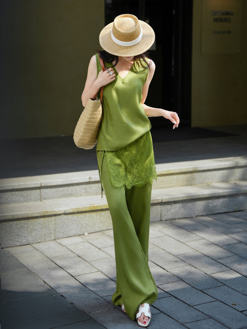 Old Money Linen Tailored Suit Set – Sleeveless V‑Neck Top, Lace Layer Detail, Relaxed Blazer & Wide‑Leg Pants