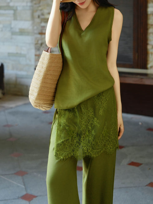 Old Money Linen Tailored Suit Set – Sleeveless V‑Neck Top, Lace Layer Detail, Relaxed Blazer & Wide‑Leg Pants