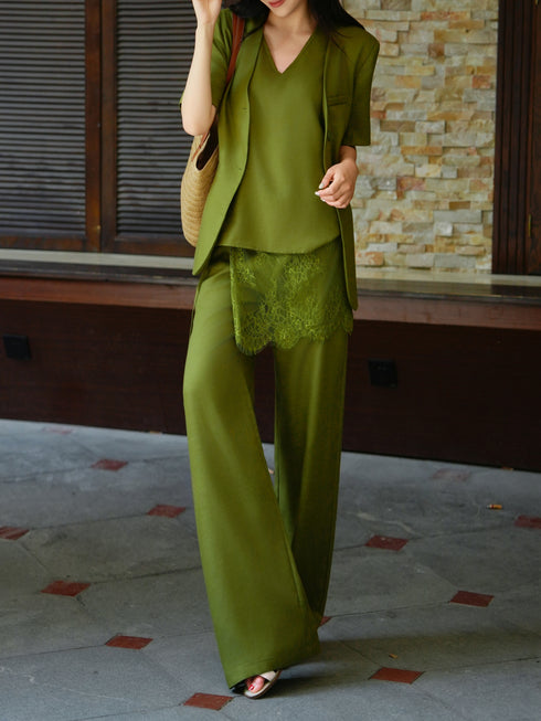 Old Money Linen Tailored Suit Set – Sleeveless V‑Neck Top, Lace Layer Detail, Relaxed Blazer & Wide‑Leg Pants