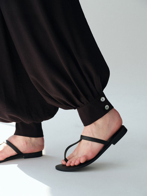 Draped Pleated Balloon Trousers – Convertible Wide-Leg Cuffed Pants