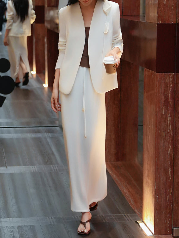 White Floral-Detail Blazer & Maxi Skirt Suit Set – Elegant Minimalist Tailored Women’s Ensemble