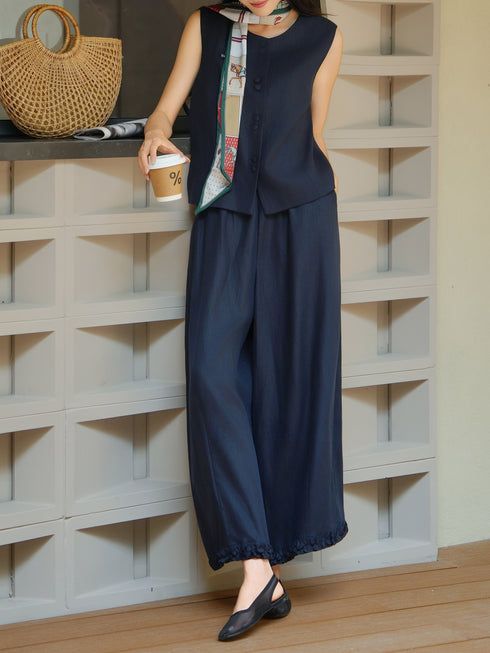 Old-Money Linen-Blend Vest & Wide-Leg Pants Set with Silk Scarf – Sleeveless Tailored Three‑Piece Outfit