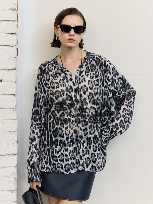 Ultra-Fine 13mm Mulberry Silk Burnout Leopard Blouse in Monochrome