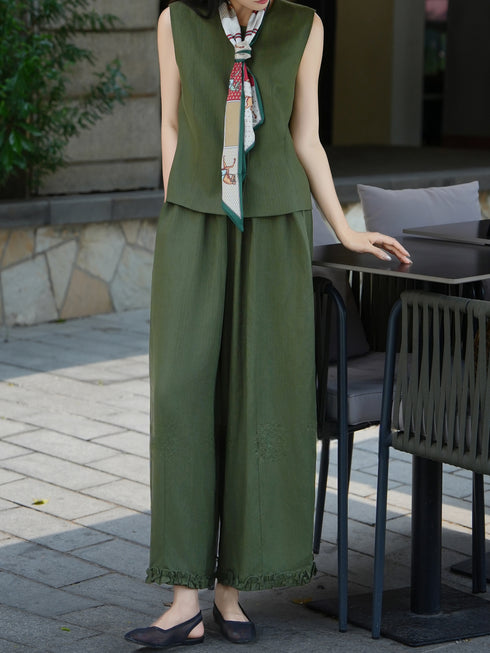 Old-Money Linen-Blend Vest & Wide-Leg Pants Set with Silk Scarf – Sleeveless Tailored Three‑Piece Outfit