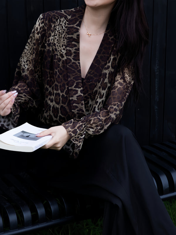 Luxury 100% Mulberry Silk Leopard Print Blouse – Designer V‑Neck Draped Silk Top for Women