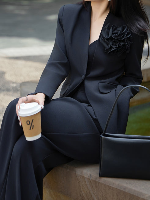 3D Floral Appliqué Tailored Blazer & Wide-Leg Trousers Suit Set – Elegant Office Two‑Piece Ensemble