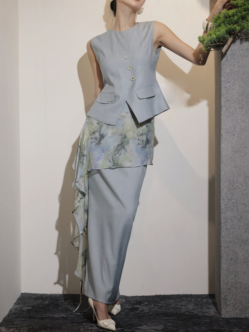 Mist Blue Ink-Wash Three-Piece Set – Tailored Waist Vest, Fluid Midi Skirt & Detachable Scarf Detail