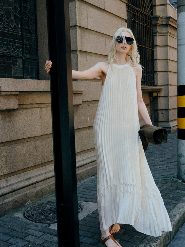 Beige Pleated Halter Neck Maxi Dress – Lightweight Resort Vacation A‑Line Dress