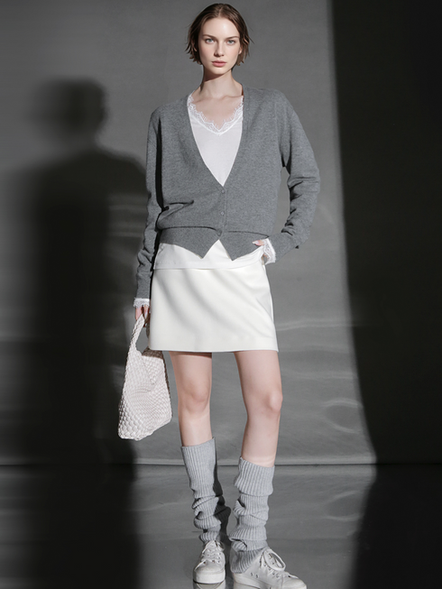 Silk-Cashmere A-Line Wool Mini Skirt for Women – High-Waist Slimming Winter Skirt, Versatile Style