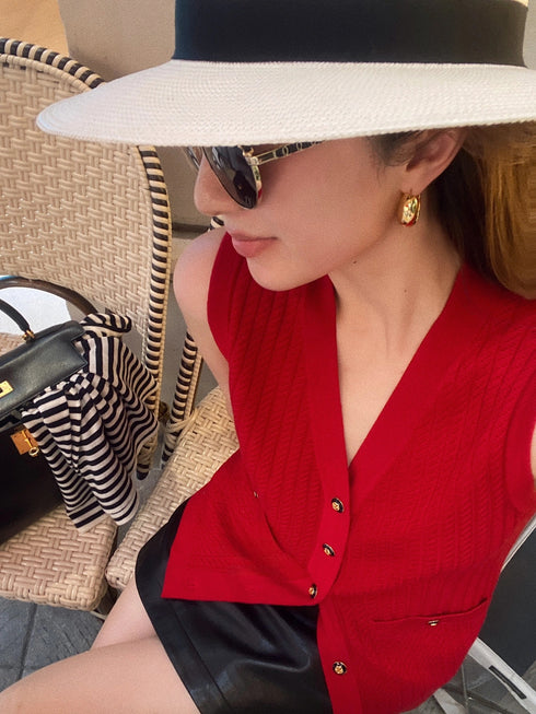 Sexy Red Knitted Vest for Women Summer High-End Cardigan Top,Slim and Exquisite Design