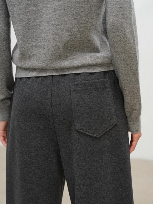Warm Acetate-Wool Knit Athflow Relaxed Banana Pants for Women – Elastic Waist Twisted-Seam Winter Trousers