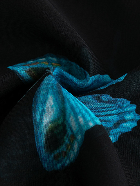 6f9dc8b7-c8da-4eb5-b3b2-48d7b9e45de9