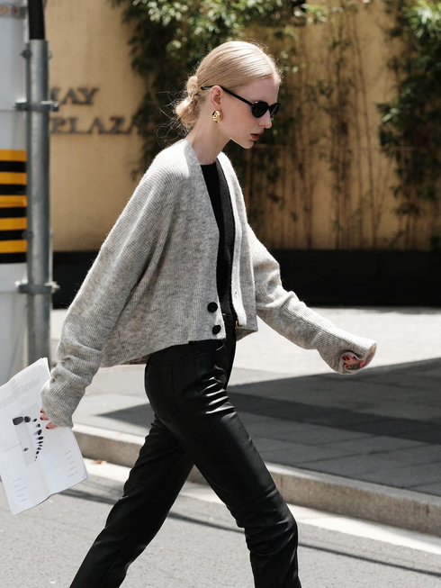 e21fcf78-da52-498c-b8f9-87c9690d5717