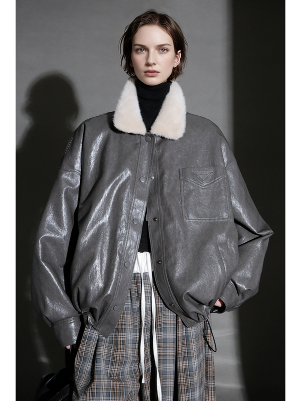 Luxury Sheepskin Down Jacket – Short Oil-Wax Leather Coat with Mink Fur Collar & Goose Down Fill, Winter Outerwear