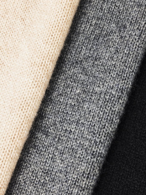Soft, Lightweight Seamless Wool Turtleneck Mid-Length Sweater | Relaxed ROW-Inspired Oversized Knit