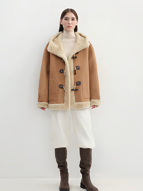 Color-Contrast Shearling Hooded Coat for Women — Mid-Length Faux Sheepskin Jacket with Raw-Edge Trim
