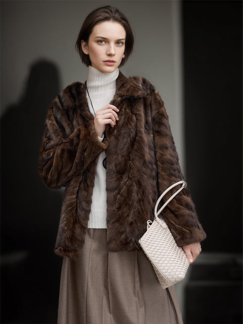 Women’s Short Mink Fur Coat with Turn-Down Collar | Elegant Winter Jacket