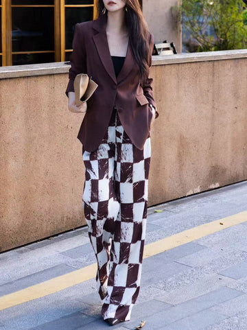 Autumn Two-Piece Set for Women – High-End Coffee Color Plaid Blazer & Trousers, Stylish Tailored Suit