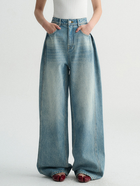 e9d91904-5b59-44aa-8b16-69836e9b8f64