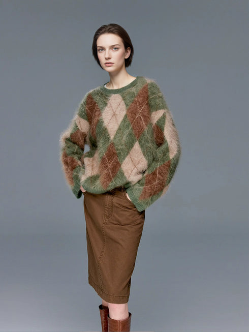 Brushed Cashmere Diamond-Pattern Crewneck Sweater for Women | Soft Long-Sleeve Knit in British-Inspired Style