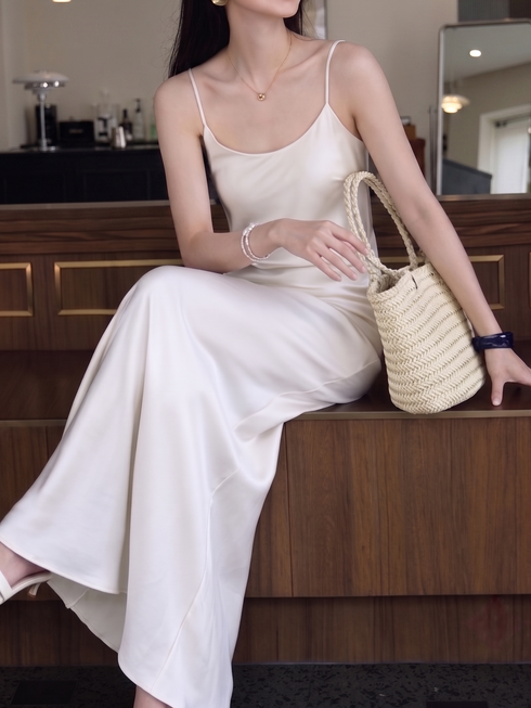 33 Momme Mulberry Silk Bias-Cut Slip Dress – 45° Charmeuse Silk Maxi Camisole Dress