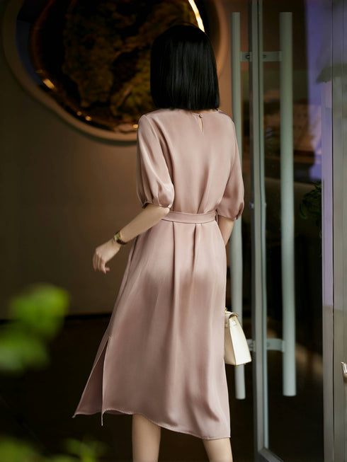 Heavy Crepe Silk Dress – 30 Momme Mulberry Silk, Tie Waist & Elegant Short Sleeves