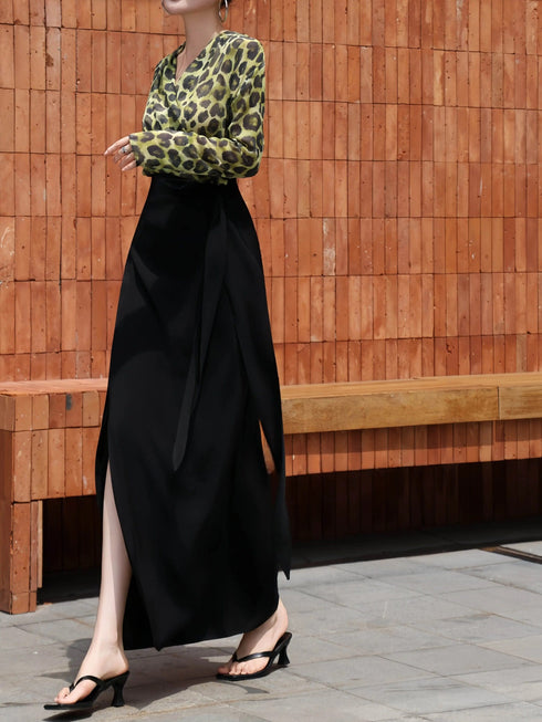 French V-Neck Leopard Print Wrap Dress – Elegant Waist-Cinching Long Sleeve Maxi Dress