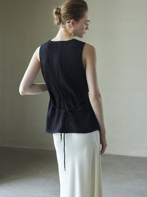 Textured Twist-Front V-Neck Sleeveless Top & Wide-Leg Pants Set – Sculpted Waist Summer Ensemble