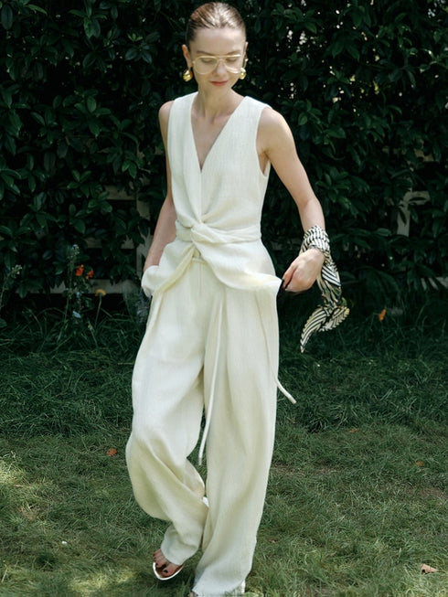 Textured Twist-Front V-Neck Sleeveless Top & Wide-Leg Pants Set – Sculpted Waist Summer Ensemble