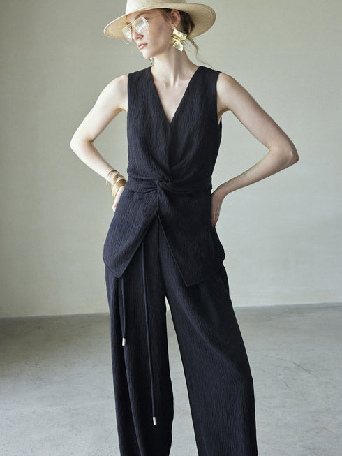 Textured Twist-Front V-Neck Sleeveless Top & Wide-Leg Pants Set – Sculpted Waist Summer Ensemble