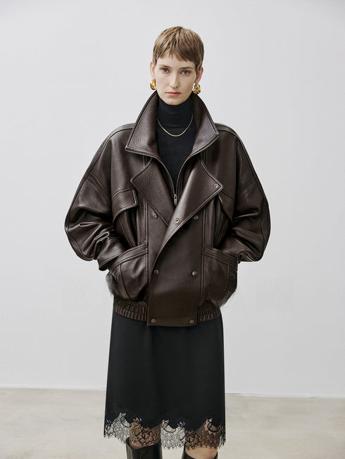 2025 Fall/Winter Women’s Vintage Sheepskin Leather Jacket – Double-Layer Lapel & Structured Panel Design
