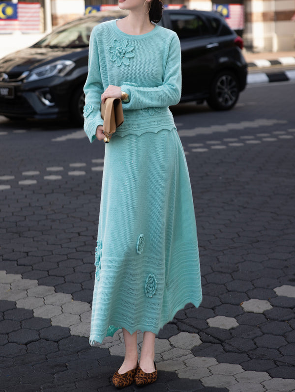 Youthful Fashion Set – 100% Wool 3D Floral Loose Top & Skirt Two-Piece