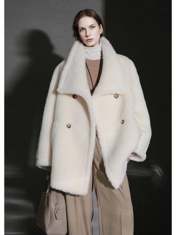 Luxury Teddy Wool Coat for Women – Double-Faced Wool Overcoat with Oversized Lapel, Warm Fuzzy Winter Jacket