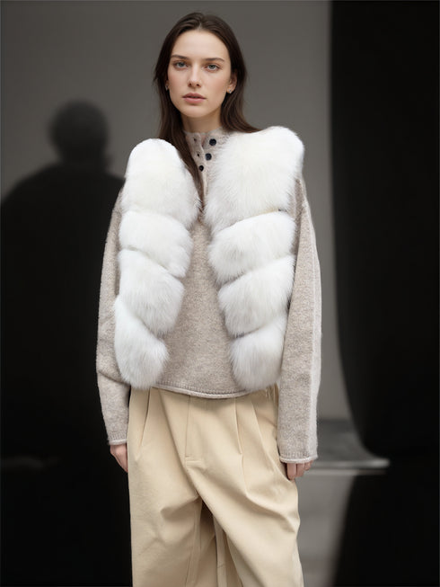 Women’s Short Fox Fur Vest | Chic Fall Winter Sleeveless Jacket by Sagafurs-Inspired Design