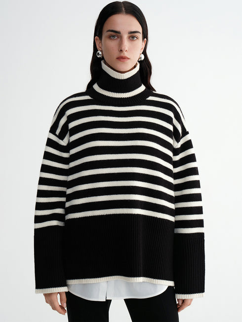 Rhythmic Stripe Wool Turtleneck Sweater – Nordic Relaxed Fit High-Neck Knit for Women